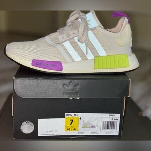 Adidas NMD_R1